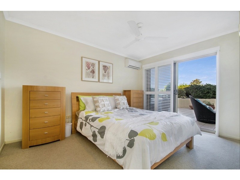 4/15 Andrew Street, Point Arkwright QLD 4573