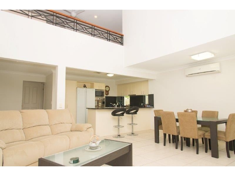 8 Pampling Place, Twin Waters QLD 4564