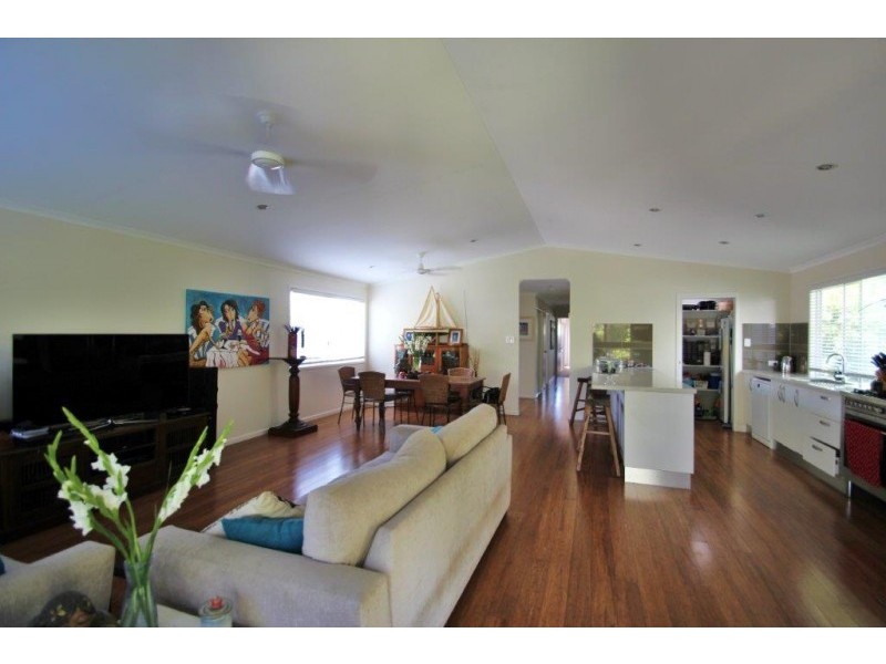 21 ACACIA AVENUE, Coolum Beach QLD 4573