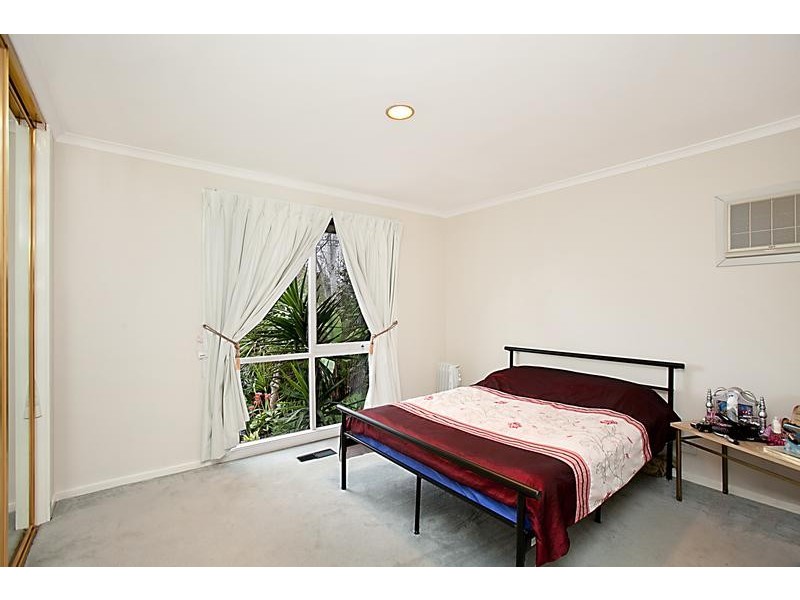 2/63 Unwin Street, Templestowe VIC 3106