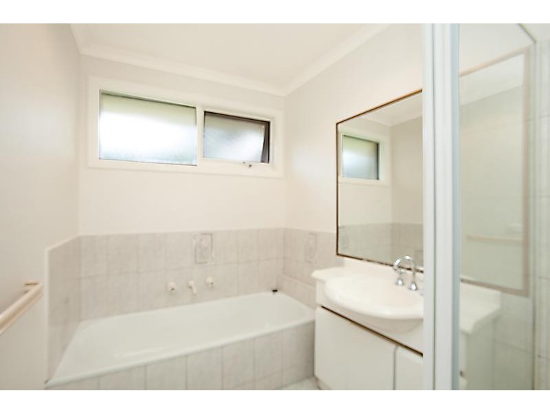 2/63 Unwin Street, Templestowe VIC 3106