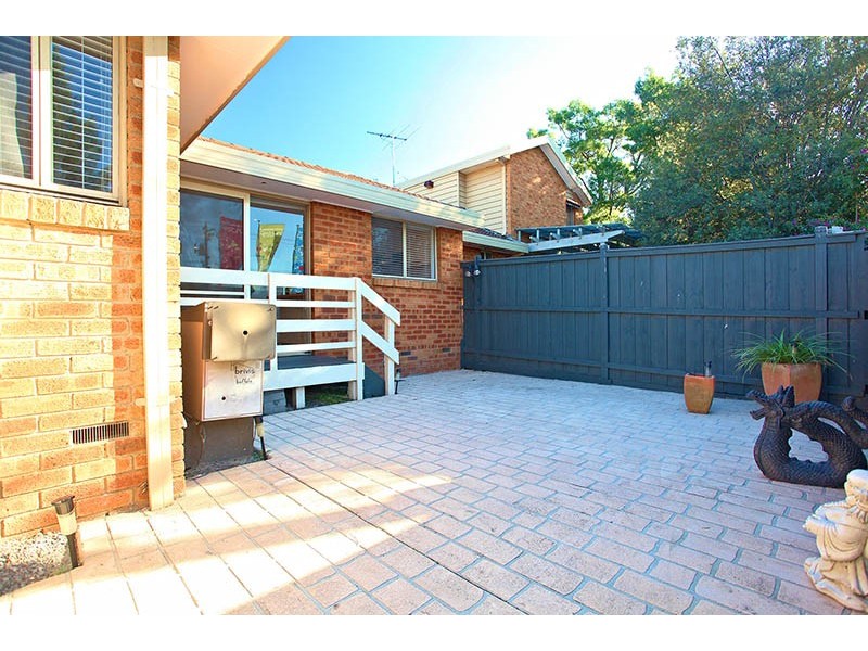 8/1 Serpells Road, Templestowe VIC 3106