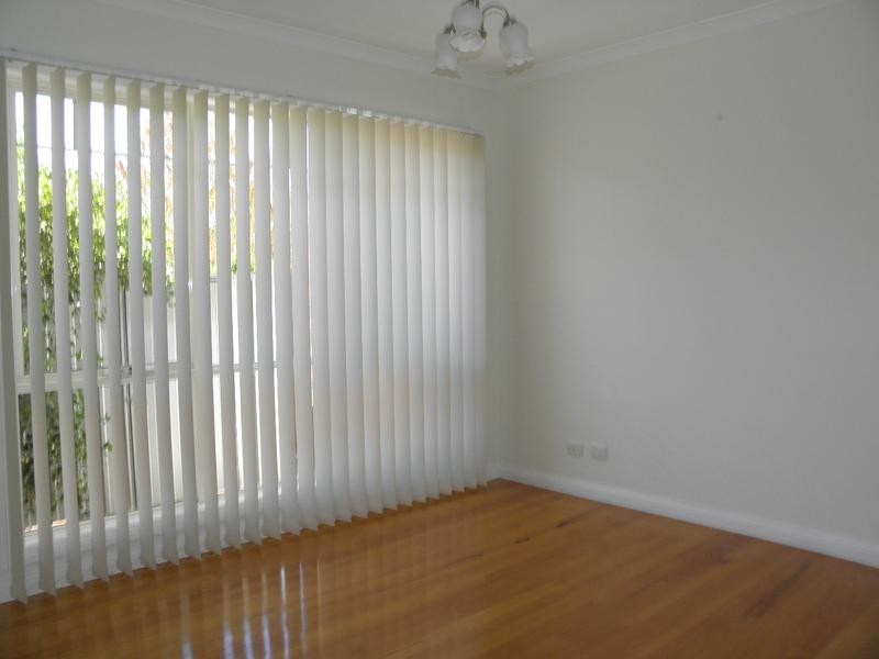 2/76 Porter Road, Heidelberg Heights VIC 3081