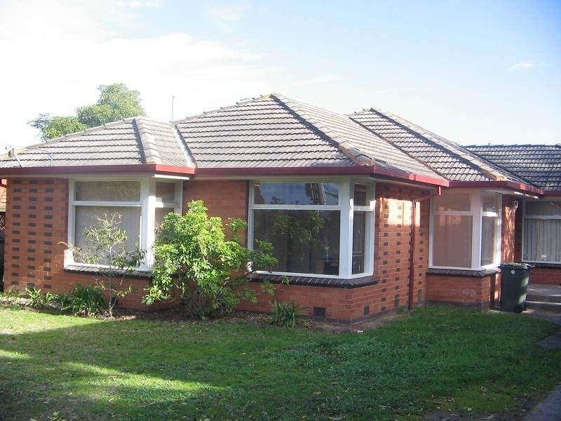 21 Whittens Lane, Doncaster VIC 3108