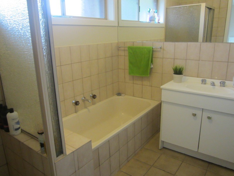 2/11 Estelle Street, Bulleen VIC 3105