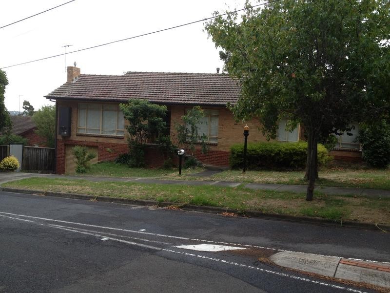 4 Harcourt Street, Doncaster VIC 3108