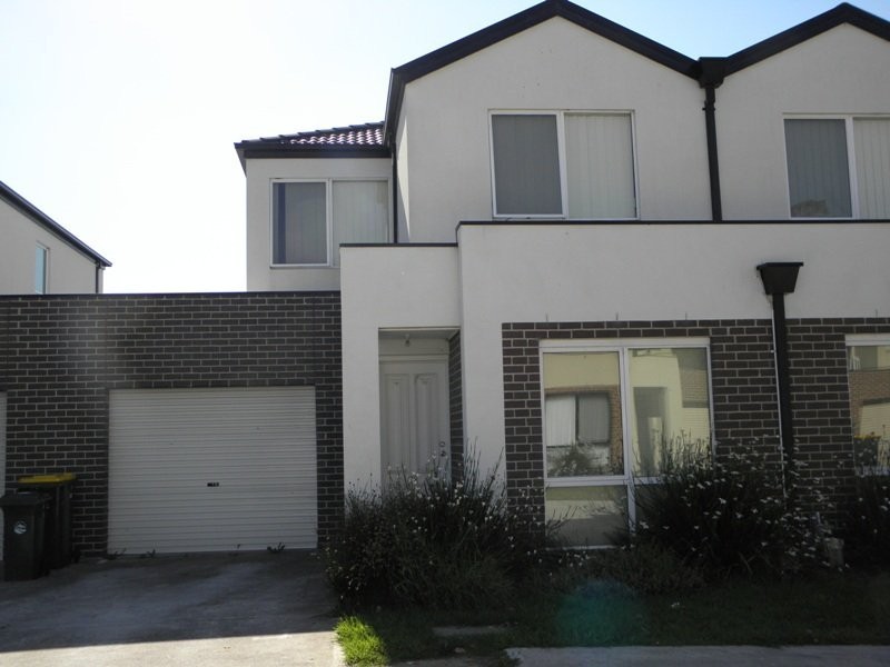 21/32 Lats Avenue, Carrum Downs VIC 3201