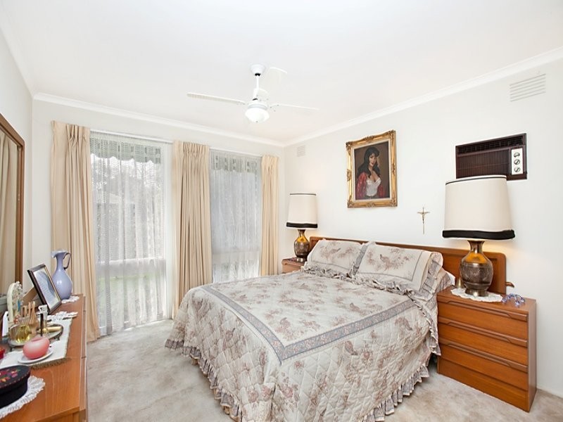 46 Dunbarton Drive, Wantirna VIC 3152