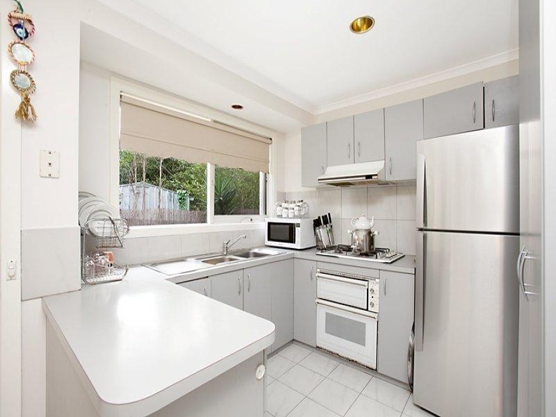 2/63 Unwin Street, Templestowe VIC 3106