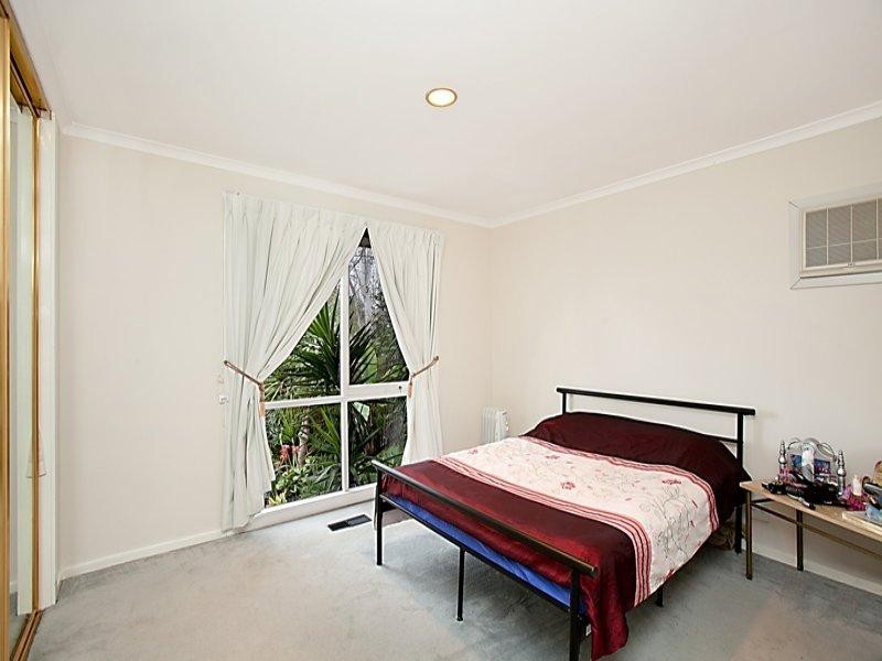 2/63 Unwin Street, Templestowe VIC 3106