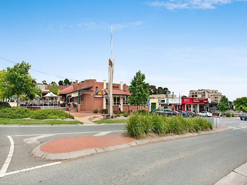 2/63 Unwin Street, Templestowe VIC 3106