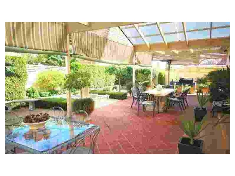 35 Pleasant Road, Bulleen VIC 3105