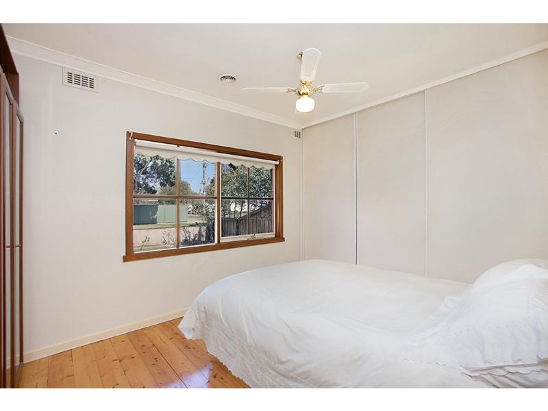 82 Scott Grove, Kingsbury VIC 3083