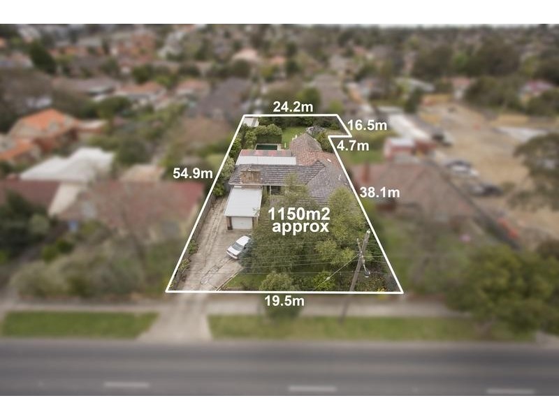 50 Station St, Burwood VIC 3125