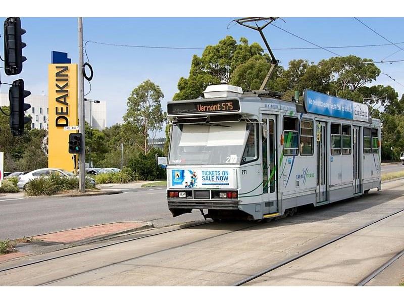 50 Station St, Burwood VIC 3125