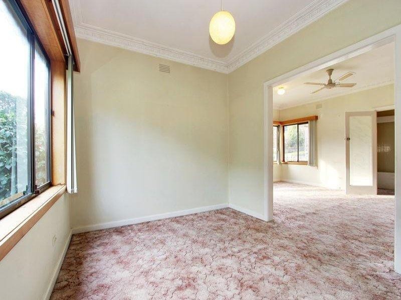 42 Gillard Street, Burwood VIC 3125