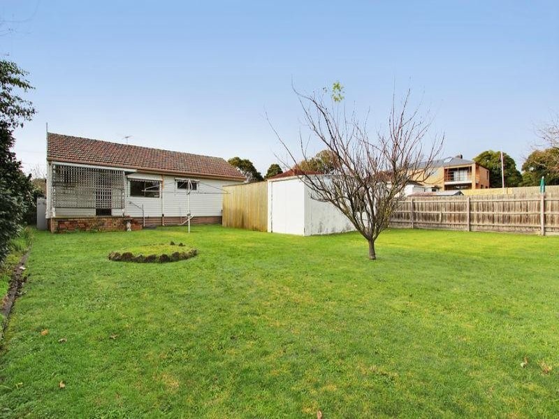 42 Gillard Street, Burwood VIC 3125