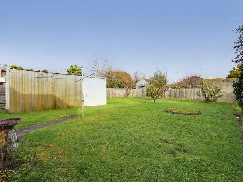 42 Gillard Street, Burwood VIC 3125