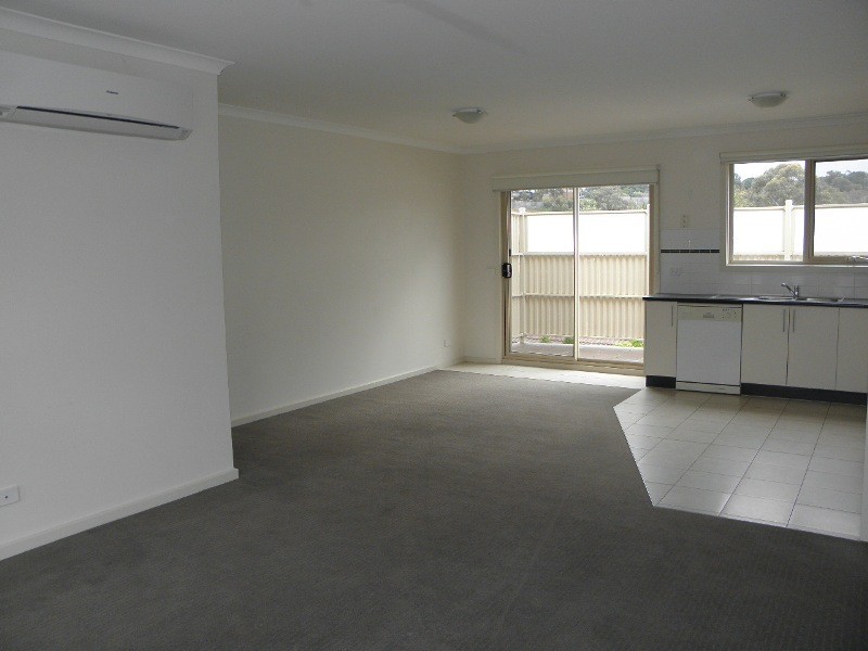 8/30 – 32 New Street, Ringwood VIC 3134