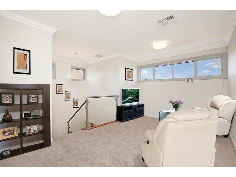 4/150 Beverley Street, Doncaster East VIC 3109