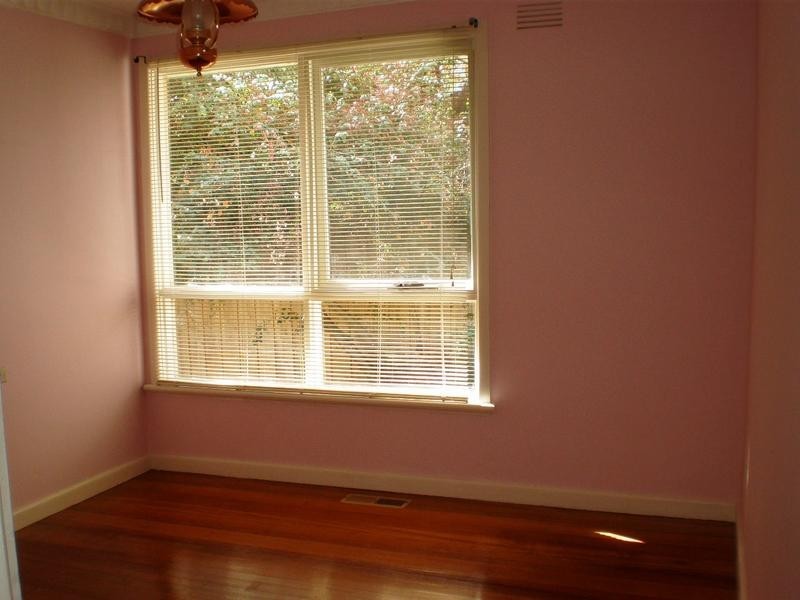 10 Damala Street, Doncaster East VIC 3109