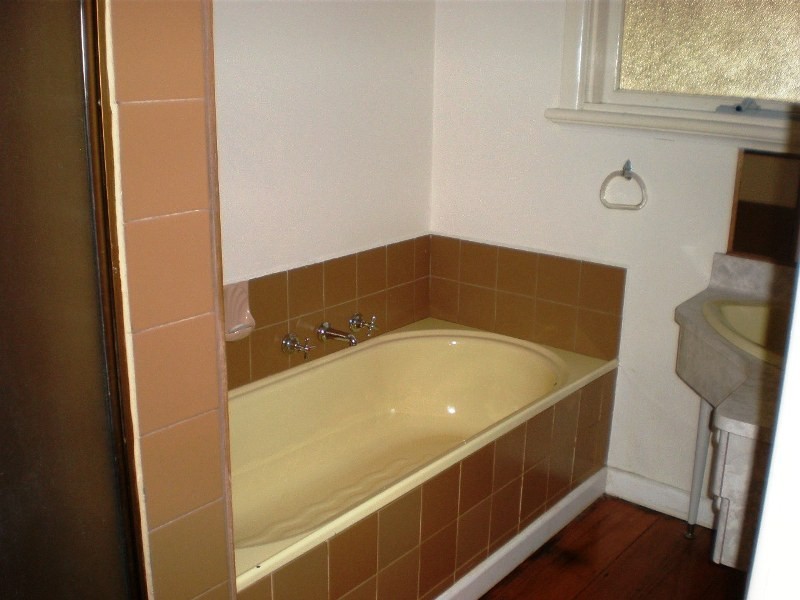 10 Damala Street, Doncaster East VIC 3109