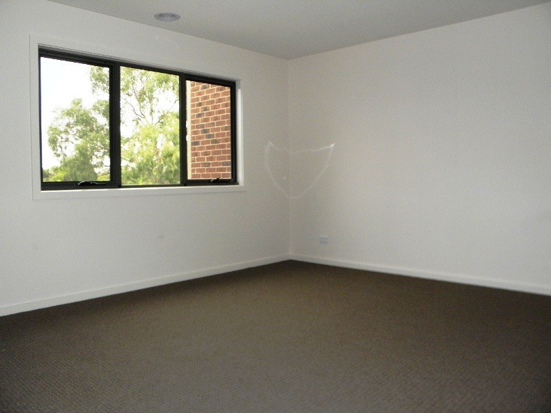 11 Poets Court, Mernda VIC 3754