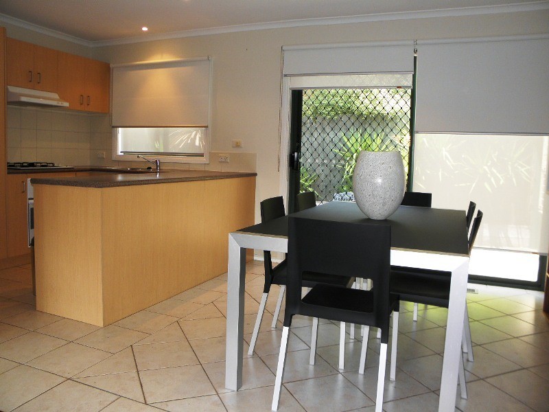 13/27 Cavalier Street, Doncaster East VIC 3109