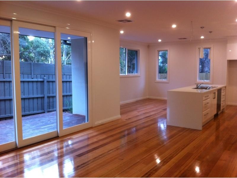 3/3 Elizabeth Street, Doncaster East VIC 3109