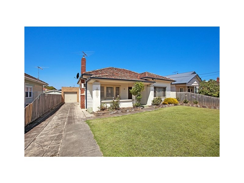 36 Lansdowne Street, Pascoe Vale South VIC 3044