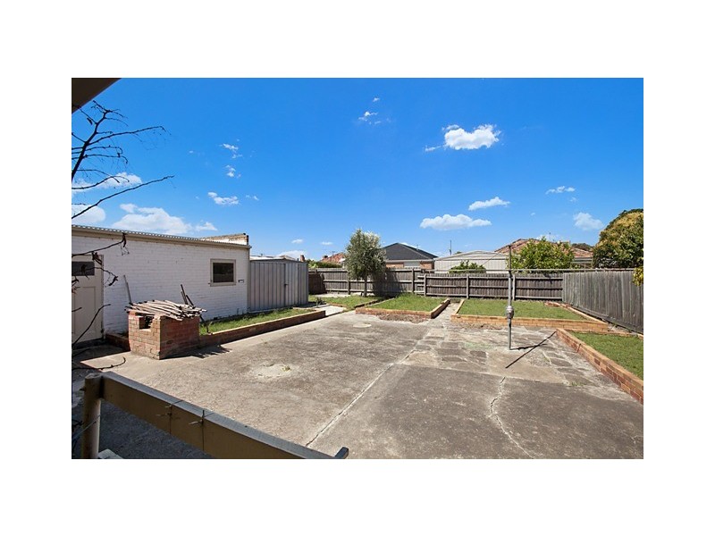 36 Lansdowne Street, Pascoe Vale South VIC 3044