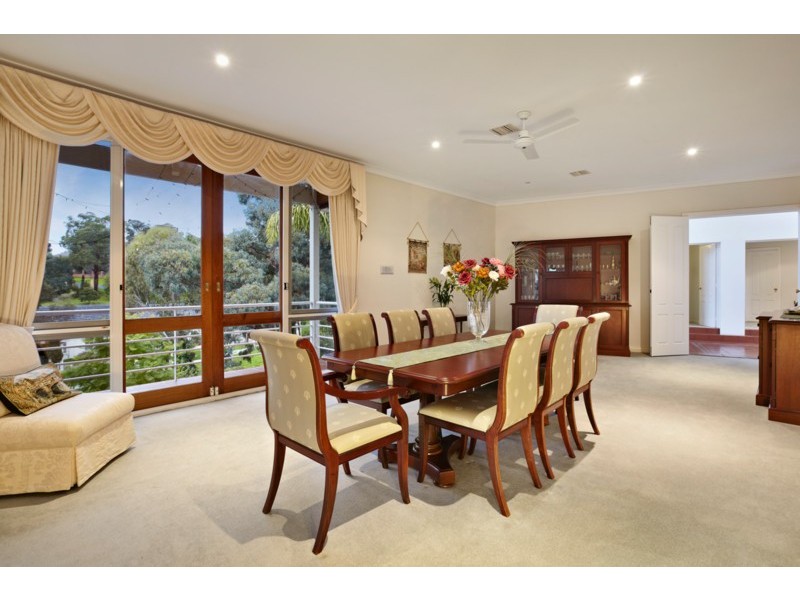 42 Websters Road, Templestowe VIC 3106
