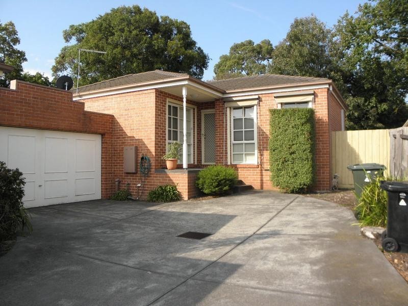3/9 May Street, Doncaster East VIC 3109