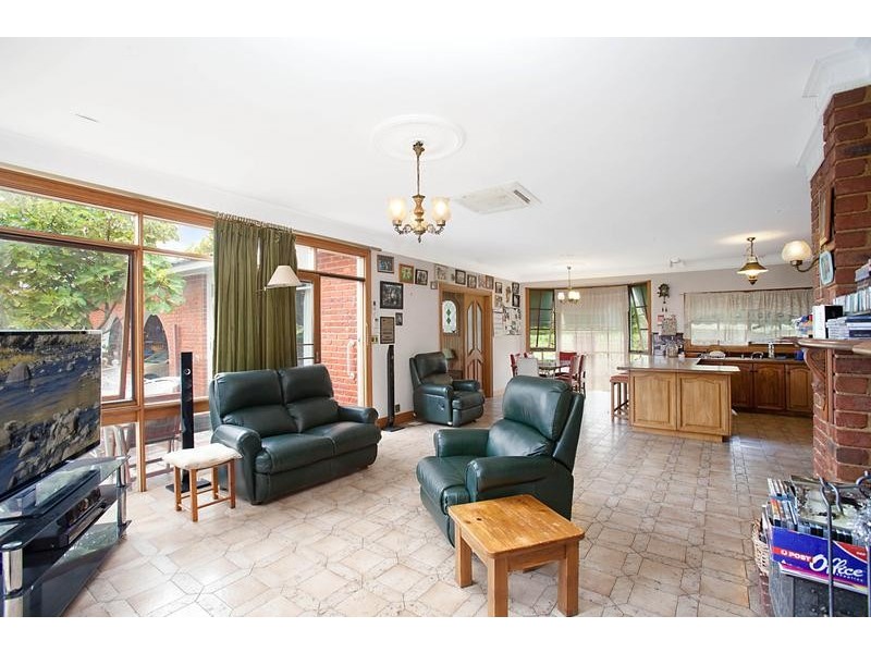 20 Oliver Rd, Templestowe VIC 3106