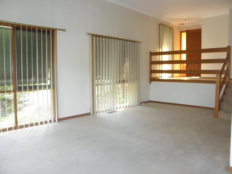 17/9-13 Wetherby Road, Doncaster VIC 3108