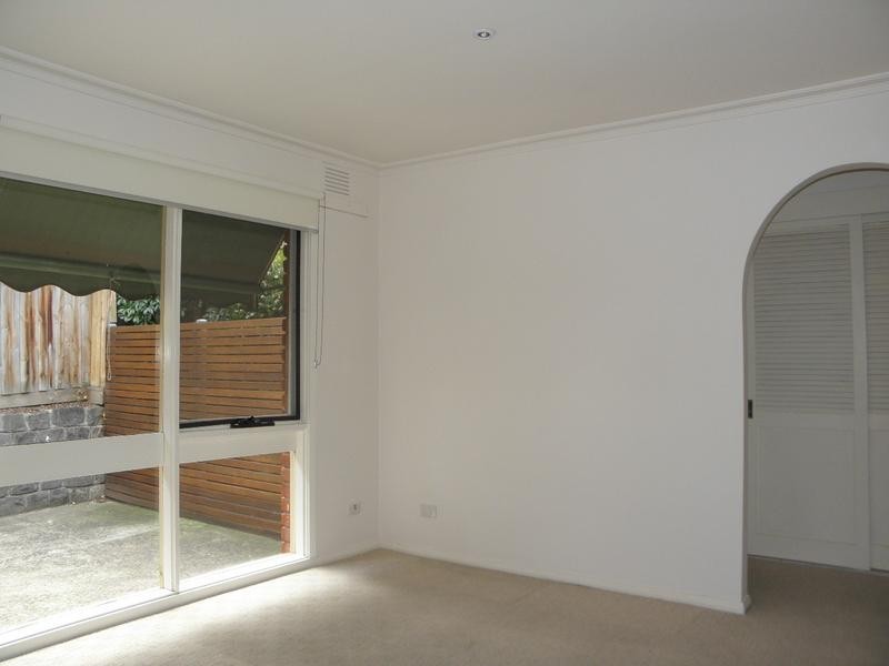 9 White Way, Bulleen VIC 3105