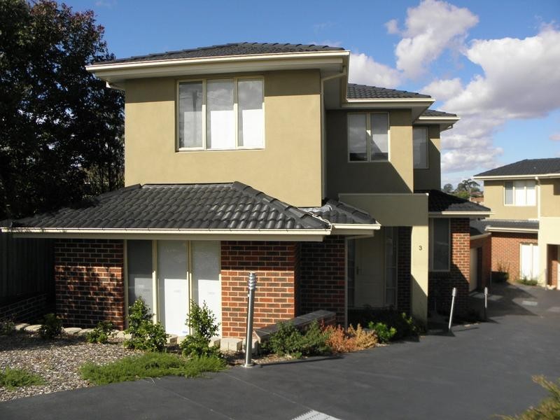 3/6 Nirvana Crescent, Bulleen VIC 3105