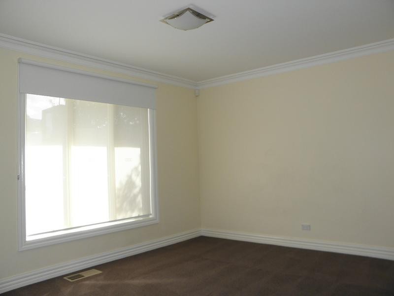 3/6 Nirvana Crescent, Bulleen VIC 3105