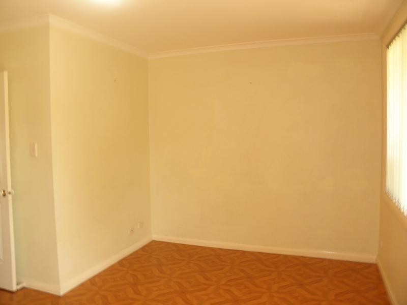 2/23 Holtom Street East, Carlton North VIC 3054