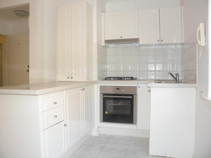 8/102 Millswyn Street, South Yarra VIC 3141