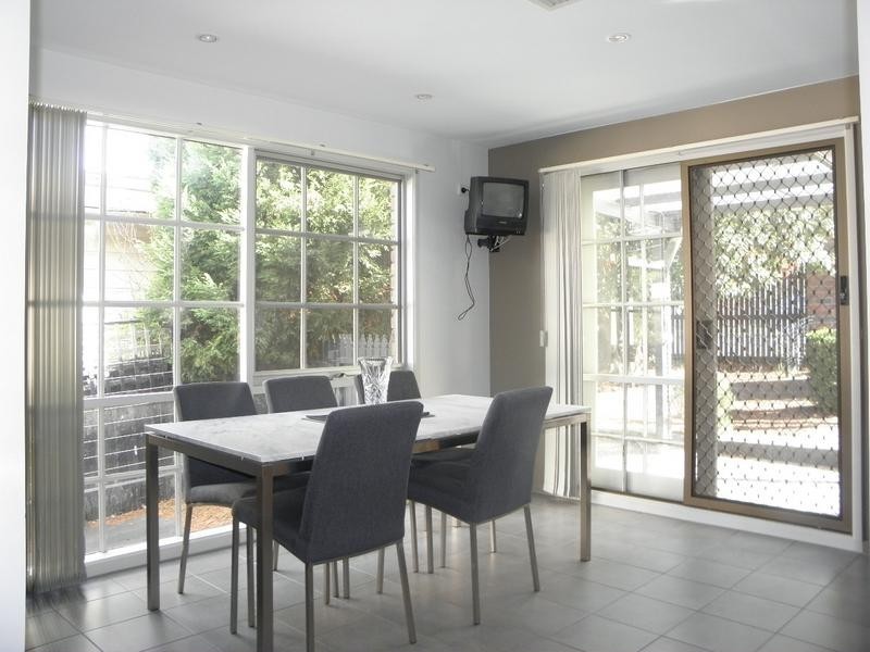 1/10 Bullen Street, Doncaster East VIC 3109