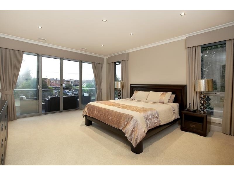 7 Warrs Road, Maribyrnong VIC 3032