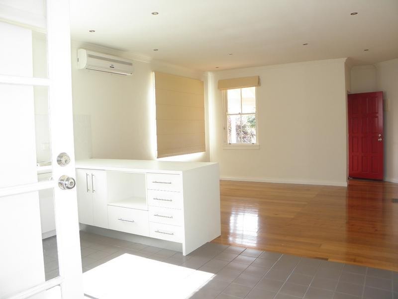 21 Miller Street, Heidelberg Heights VIC 3081