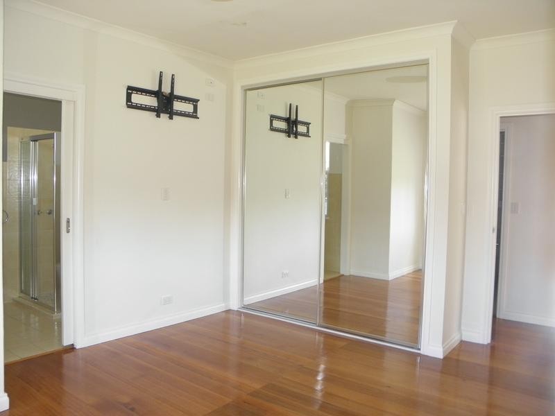 21 Miller Street, Heidelberg Heights VIC 3081