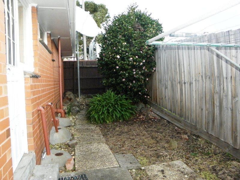 3/12 Firth Street, Doncaster VIC 3108