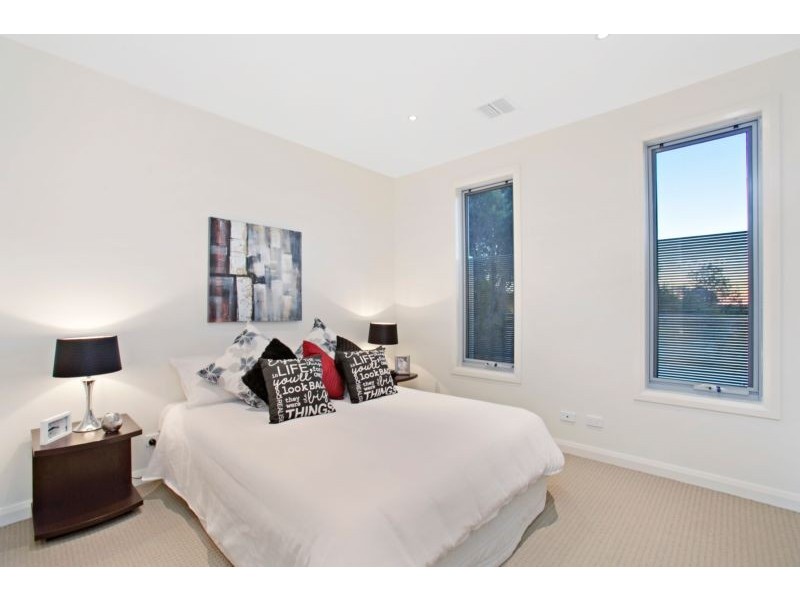 3/4 Ascot Street, Doncaster East VIC 3109