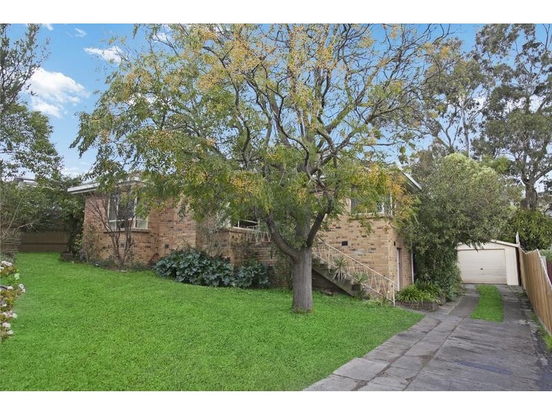 16 Kanooka Avenue, Templestowe Lower VIC 3107