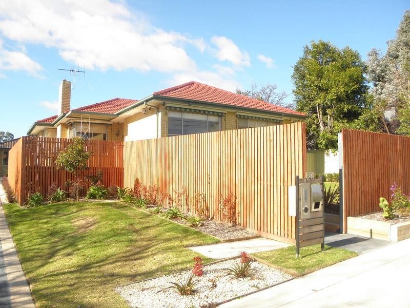 1/20 Atkinson Stret, Chadstone VIC 3148