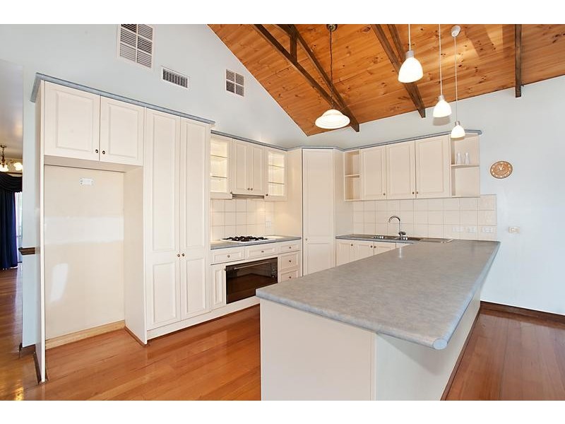 15 Gray Street, Doncaster VIC 3108