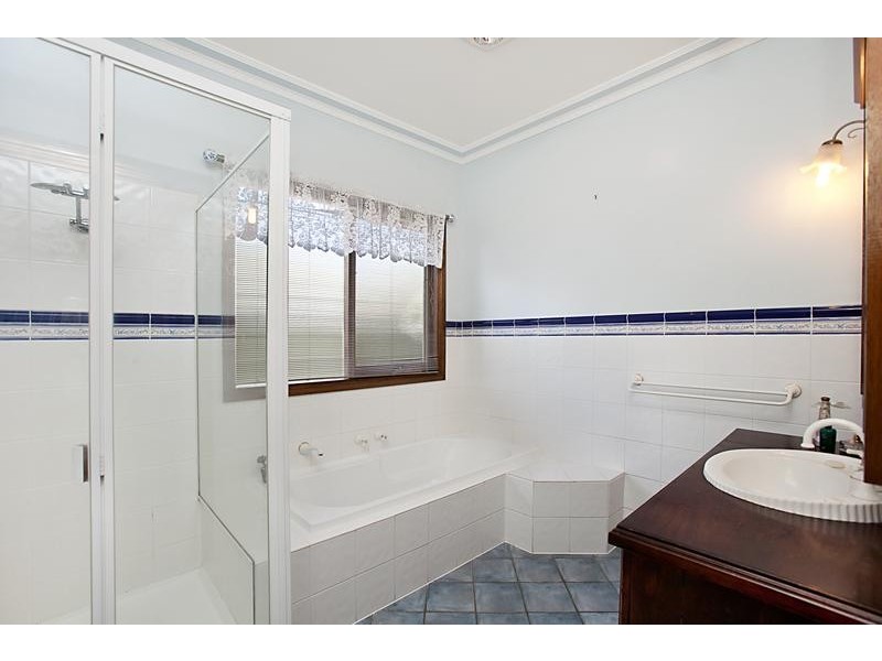 15 Gray Street, Doncaster VIC 3108